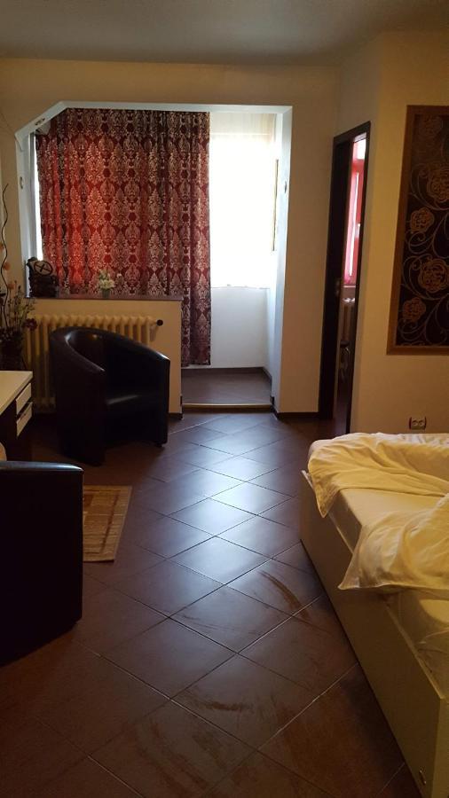 Garsoniera Ioana Apartment Bucharest Exterior photo